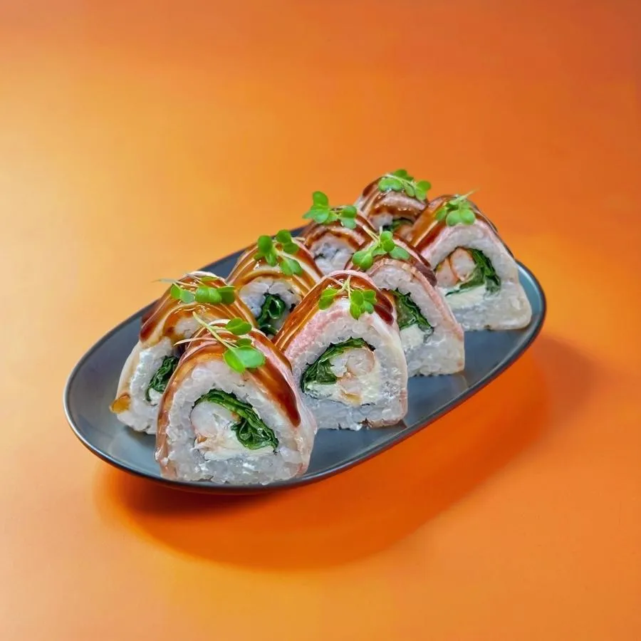 Санкаку Бекон